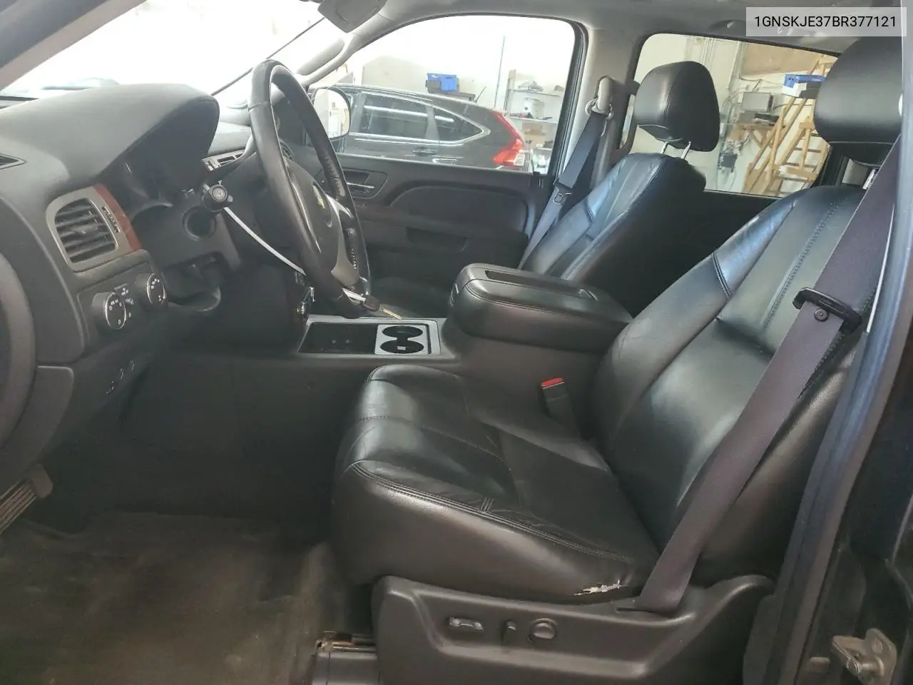 2011 Chevrolet Suburban K1500 Lt VIN: 1GNSKJE37BR377121 Lot: 55784495
