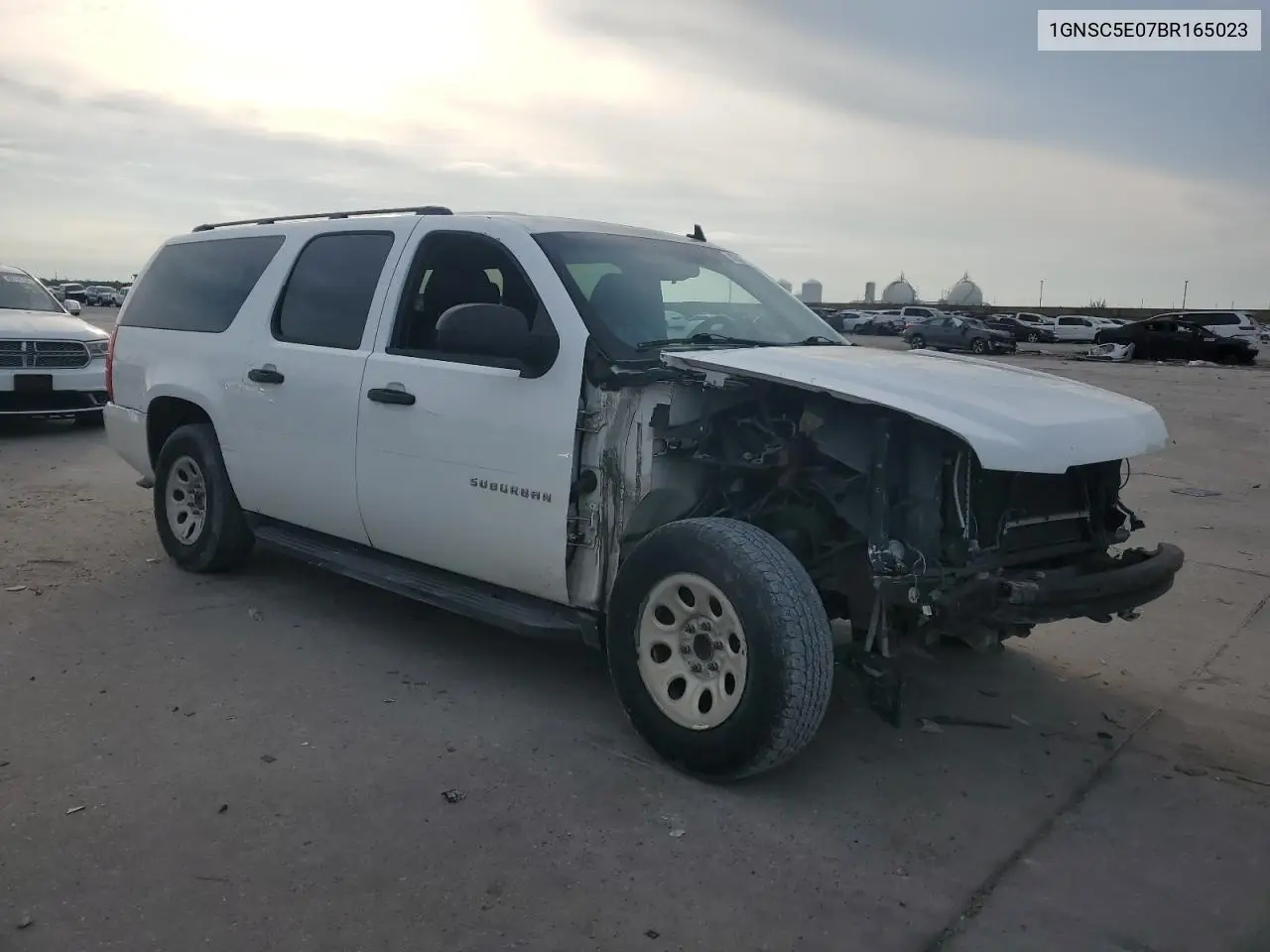 2011 Chevrolet Suburban C1500 VIN: 1GNSC5E07BR165023 Lot: 62527245