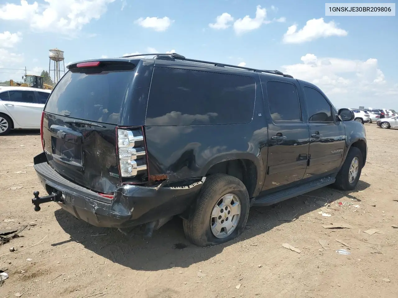 2011 Chevrolet Suburban K1500 Lt VIN: 1GNSKJE30BR209806 Lot: 62532065