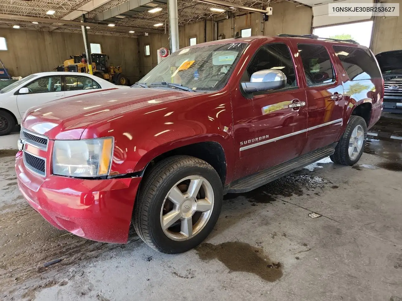 2011 Chevrolet Suburban K1500 Lt VIN: 1GNSKJE30BR253627 Lot: 63572355