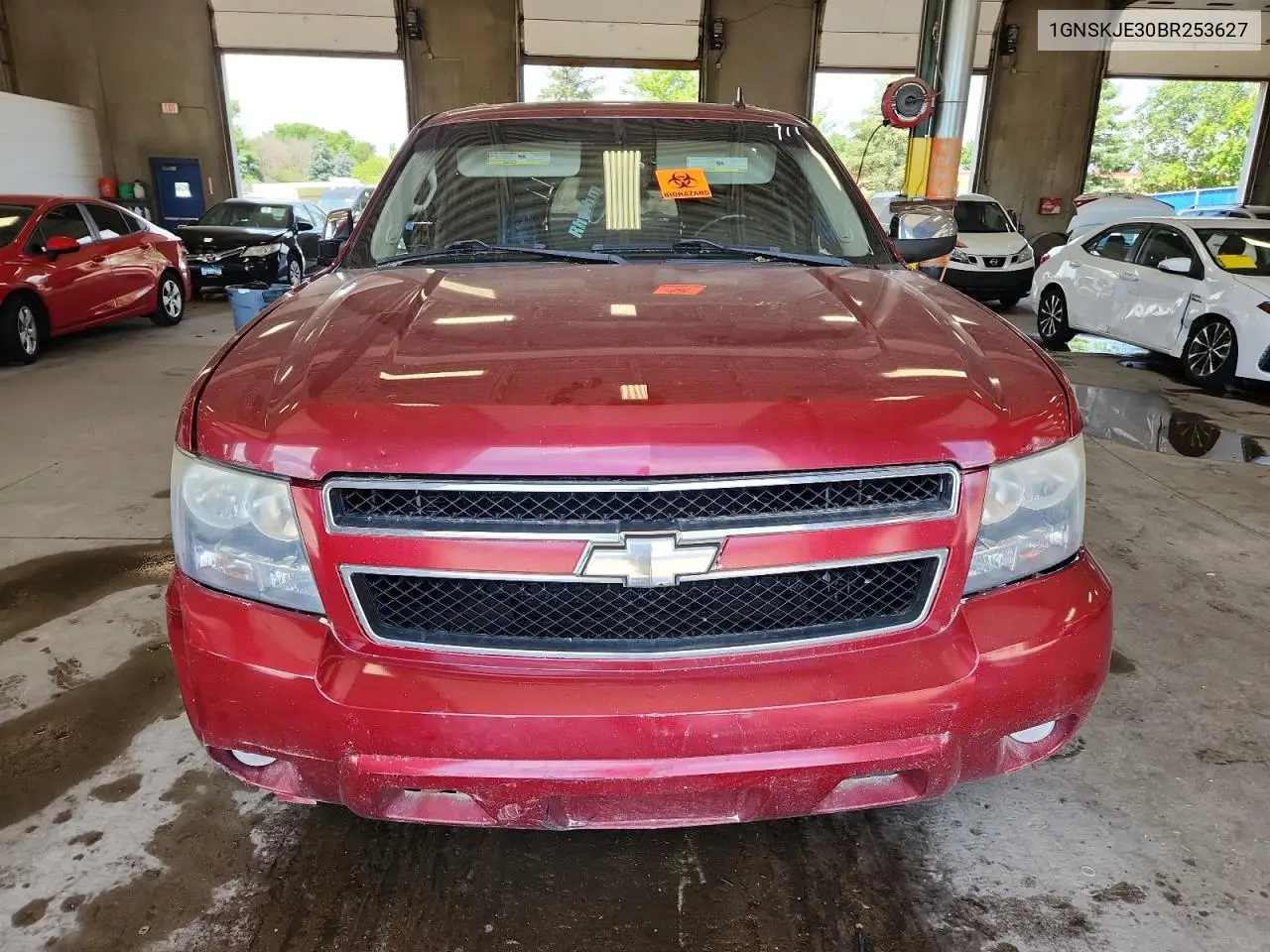 2011 Chevrolet Suburban K1500 Lt VIN: 1GNSKJE30BR253627 Lot: 63572355