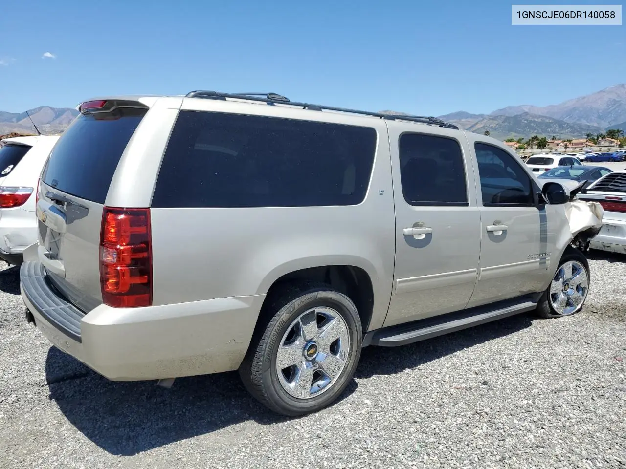 2013 Chevrolet Suburban C1500 Lt VIN: 1GNSCJE06DR140058 Lot: 56317995