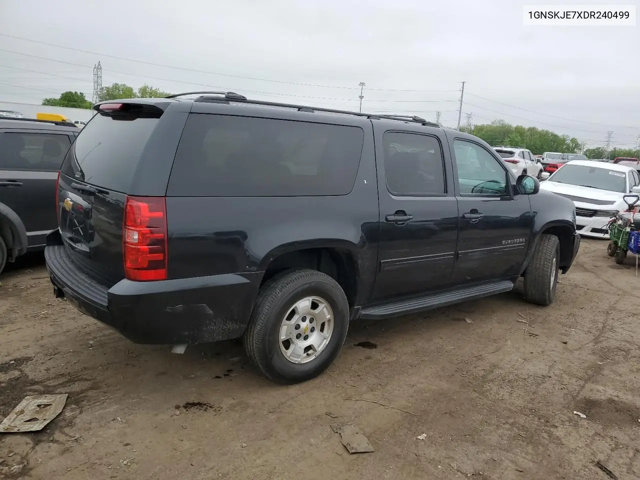 2013 Chevrolet Suburban K1500 Lt VIN: 1GNSKJE7XDR240499 Lot: 56840915