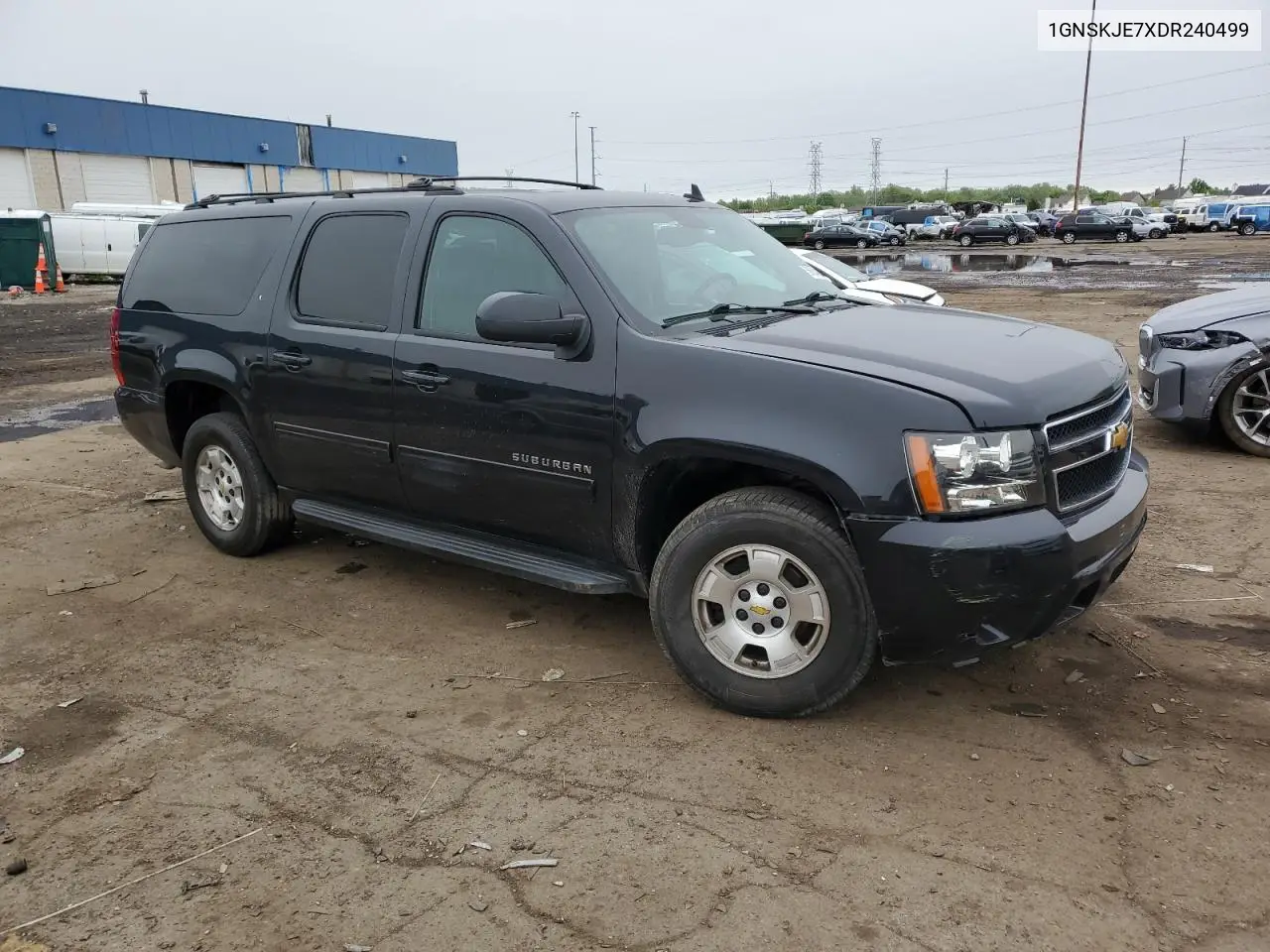 2013 Chevrolet Suburban K1500 Lt VIN: 1GNSKJE7XDR240499 Lot: 56840915