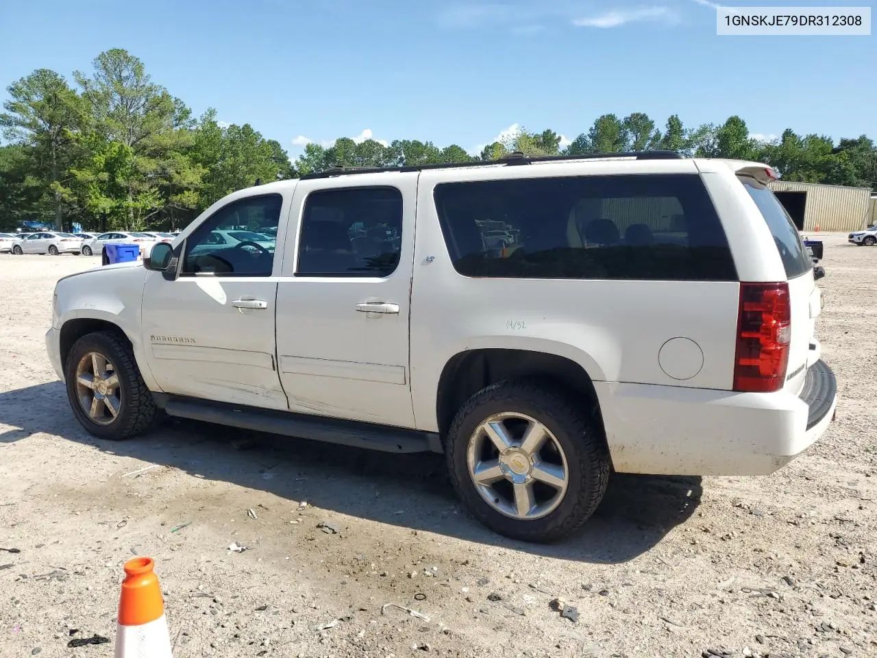 2013 Chevrolet Suburban K1500 Lt VIN: 1GNSKJE79DR312308 Lot: 61052045