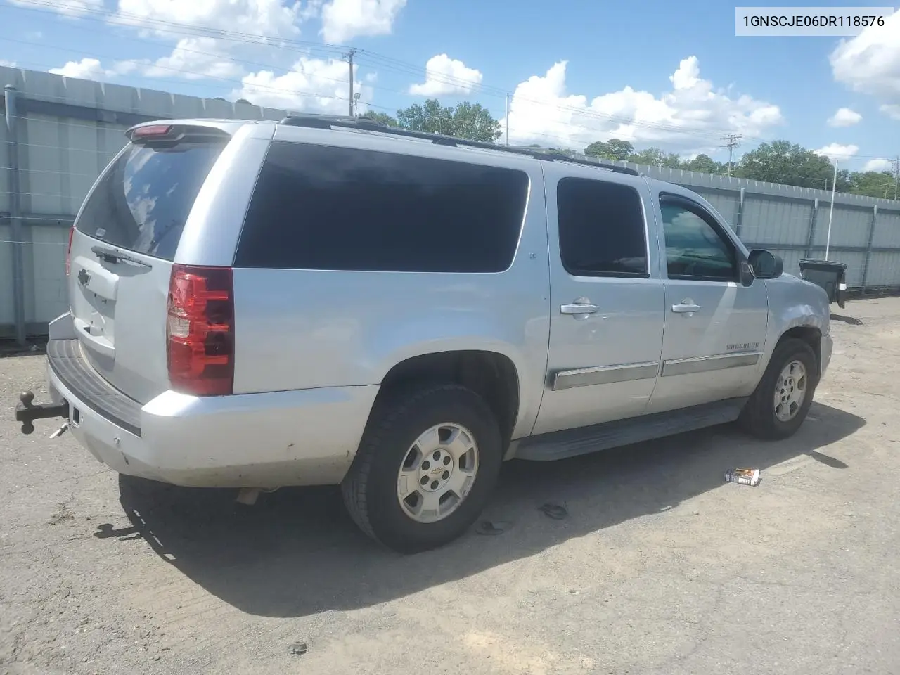 2013 Chevrolet Suburban C1500 Lt VIN: 1GNSCJE06DR118576 Lot: 61928635
