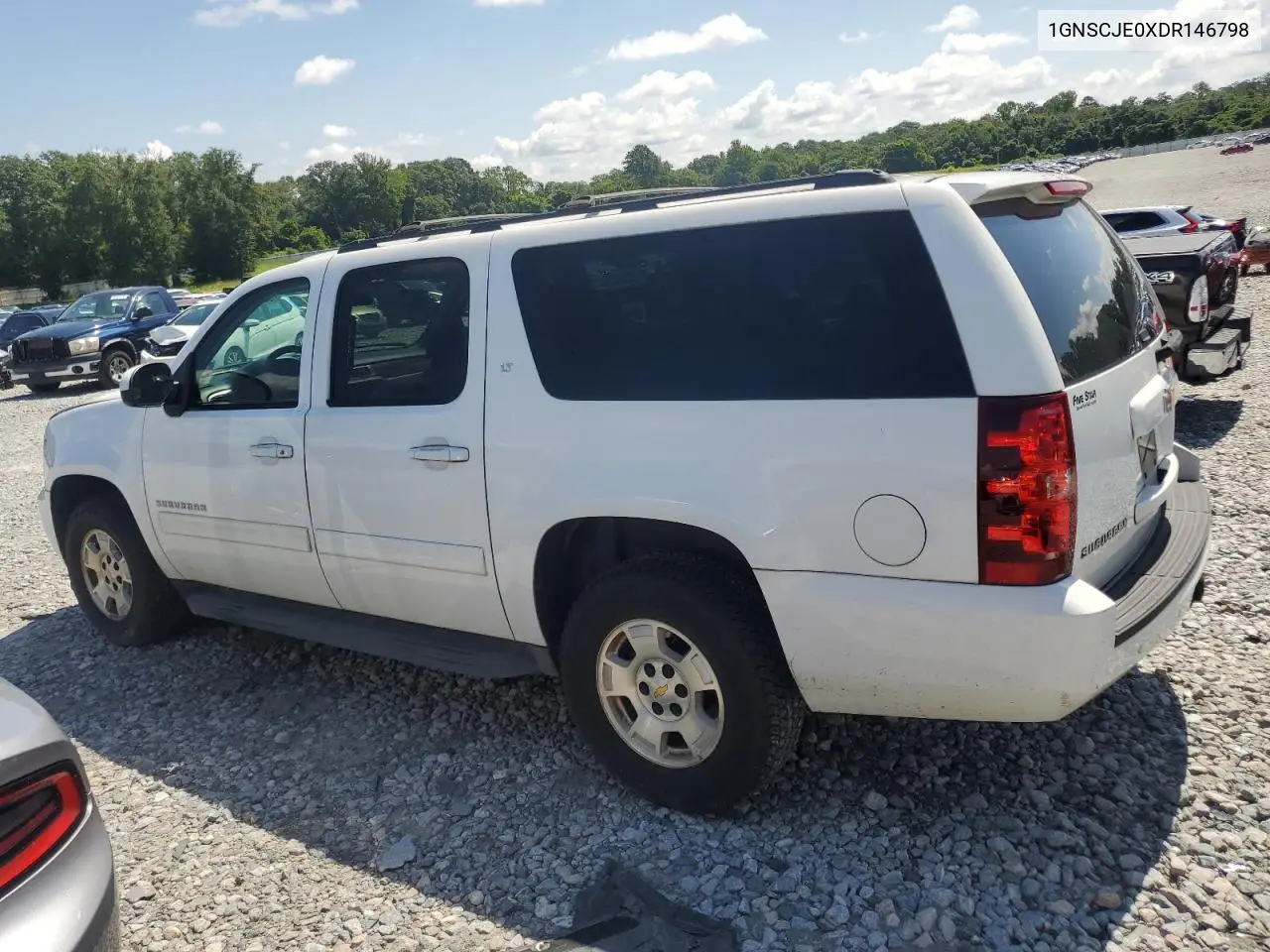 2013 Chevrolet Suburban C1500 Lt VIN: 1GNSCJE0XDR146798 Lot: 62408525