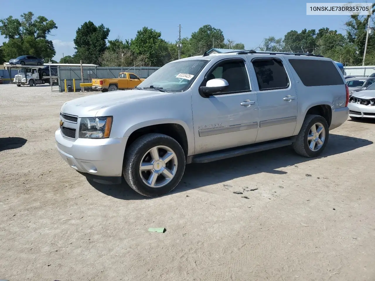 2013 Chevrolet Suburban K1500 Lt VIN: 1GNSKJE73DR355705 Lot: 63233425
