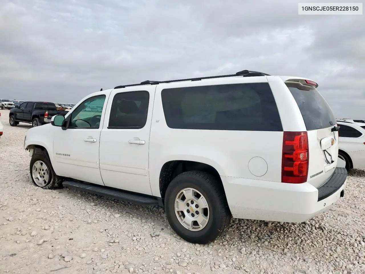 2014 Chevrolet Suburban C1500 Lt VIN: 1GNSCJE05ER228150 Lot: 64821065