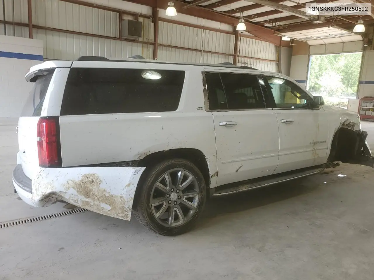1gnskkkc3fr250592 1GNSKKKC3FR250592 2015 Chevrolet Suburban K1500 Ltz