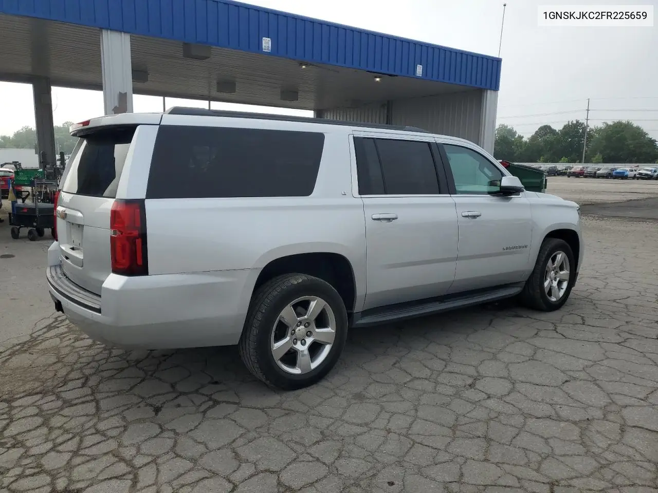 2015 Chevrolet Suburban K1500 Lt VIN: 1GNSKJKC2FR225659 Lot: 65719275