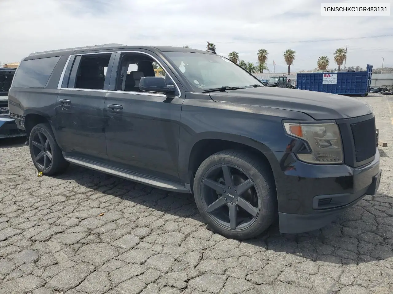 2016 Chevrolet Suburban C1500 Lt VIN: 1GNSCHKC1GR483131 Lot: 56422465