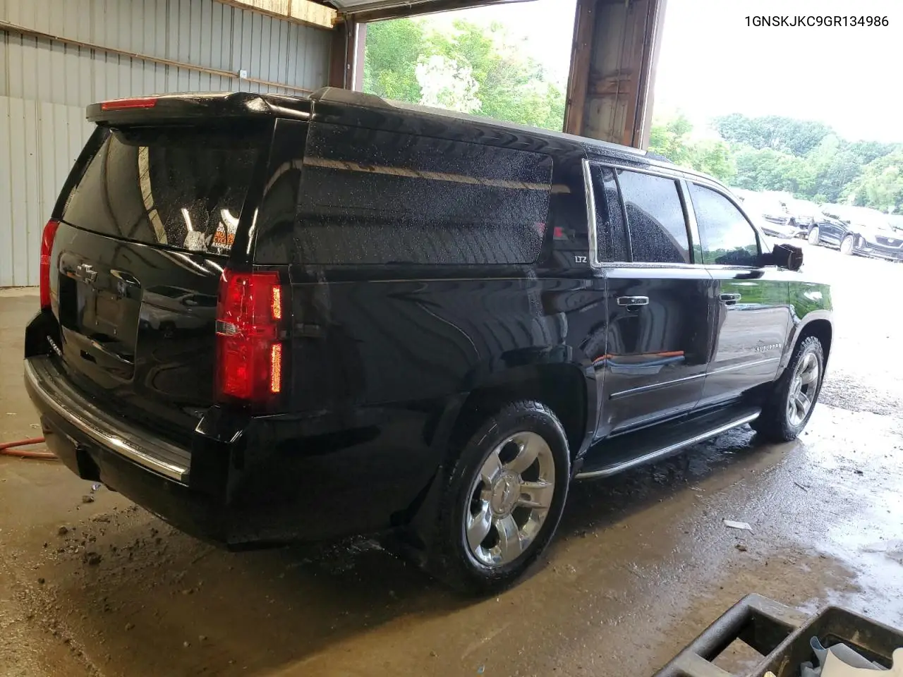2016 Chevrolet Suburban K1500 Ltz VIN: 1GNSKJKC9GR134986 Lot: 63206975