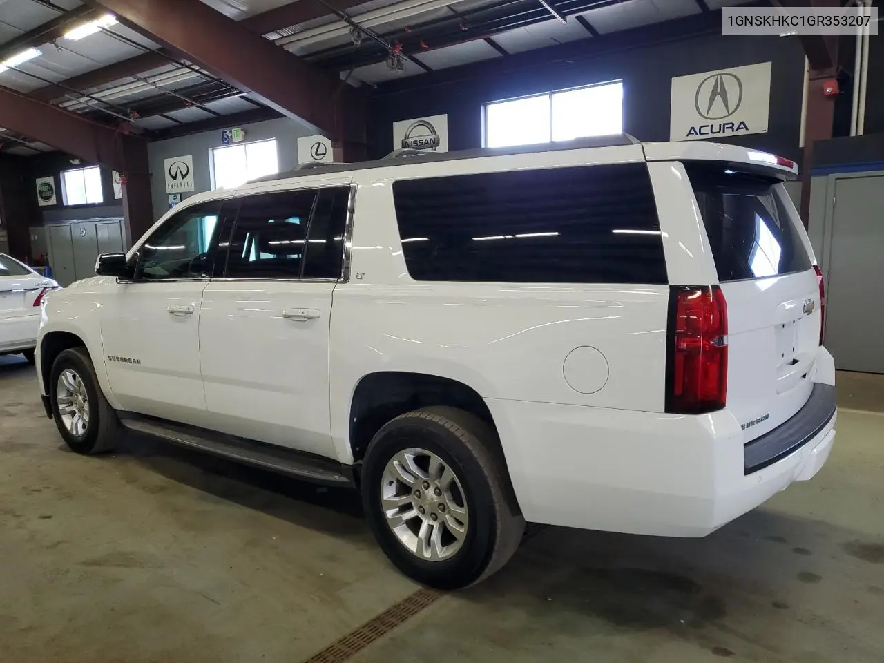 2016 Chevrolet Suburban K1500 Lt VIN: 1GNSKHKC1GR353207 Lot: 63216755