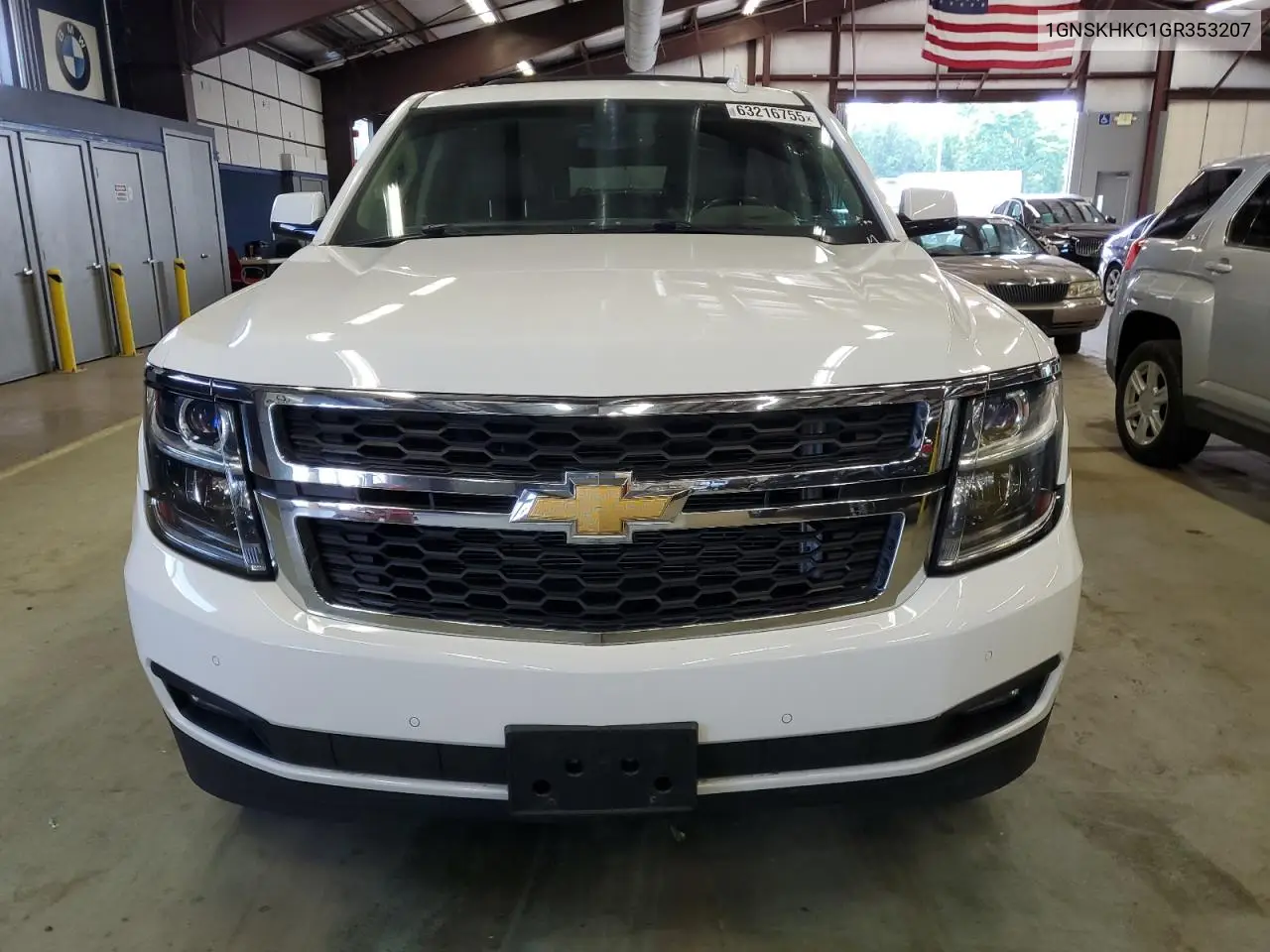 2016 Chevrolet Suburban K1500 Lt VIN: 1GNSKHKC1GR353207 Lot: 63216755