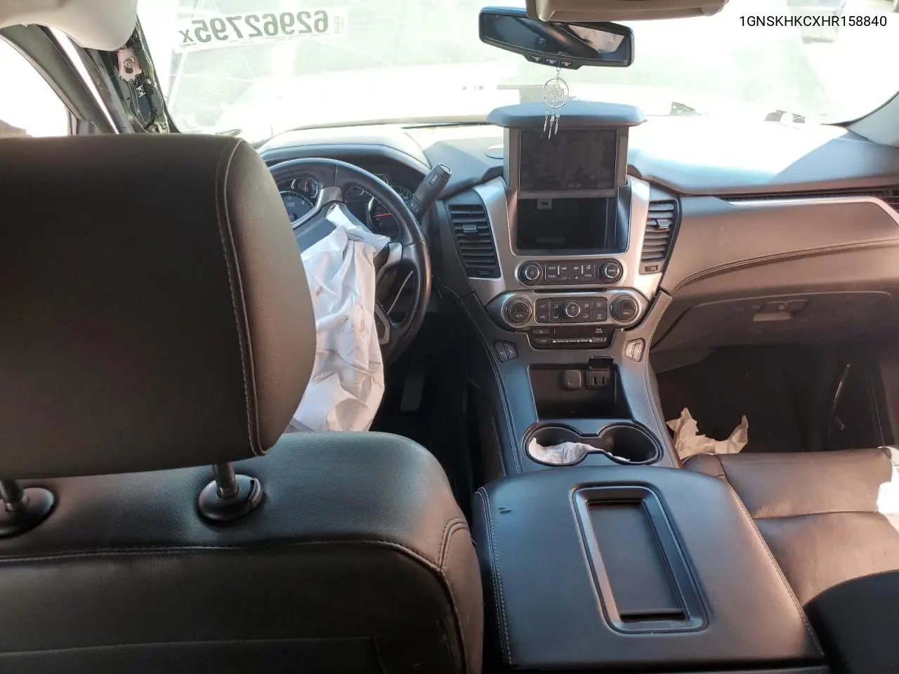 1GNSKHKCXHR158840 2017 Chevrolet Suburban K1500 Lt