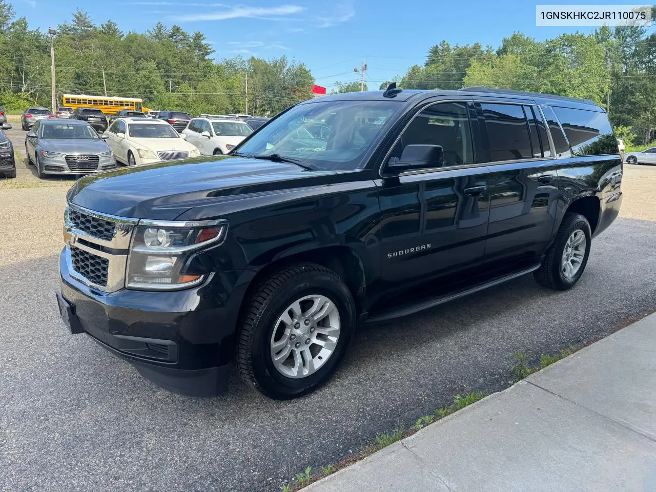 2018 Chevrolet Suburban K1500 Lt VIN: 1GNSKHKC2JR110075 Lot: 63143035