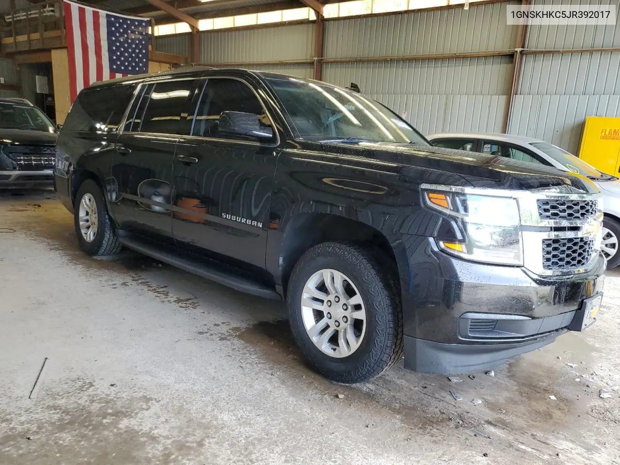 2018 Chevrolet Suburban K1500 Lt VIN: 1GNSKHKC5JR392017 Lot: 65599355