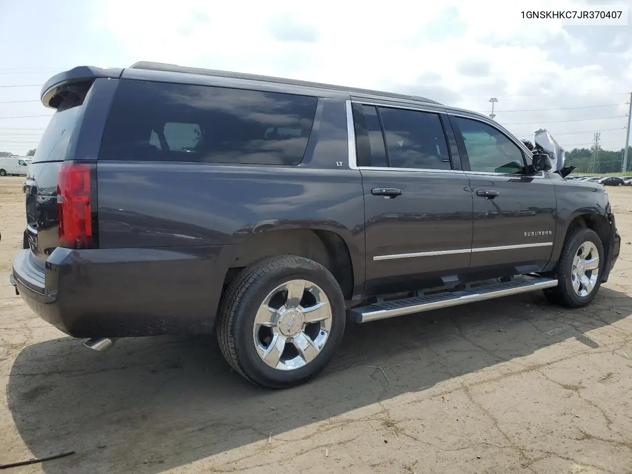 2018 Chevrolet Suburban K1500 Lt VIN: 1GNSKHKC7JR370407 Lot: 65757625