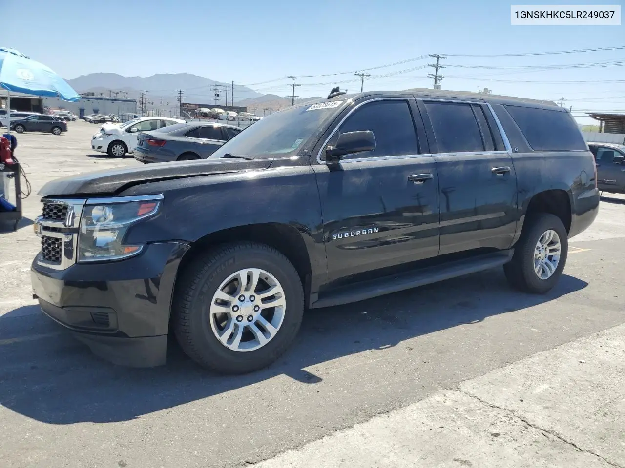 1GNSKHKC5LR249037 2020 Chevrolet Suburban K1500 Lt