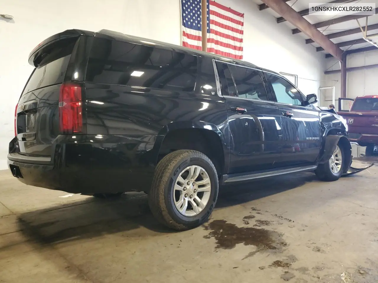 2020 Chevrolet Suburban K1500 Lt VIN: 1GNSKHKCXLR282552 Lot: 63101145