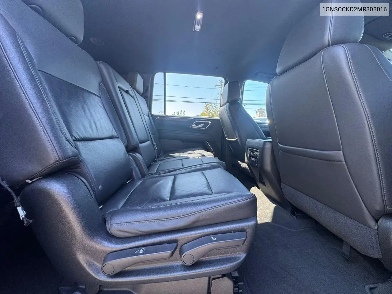 2021 Chevrolet Suburban C1500 Lt VIN: 1GNSCCKD2MR303016 Lot: 57201425