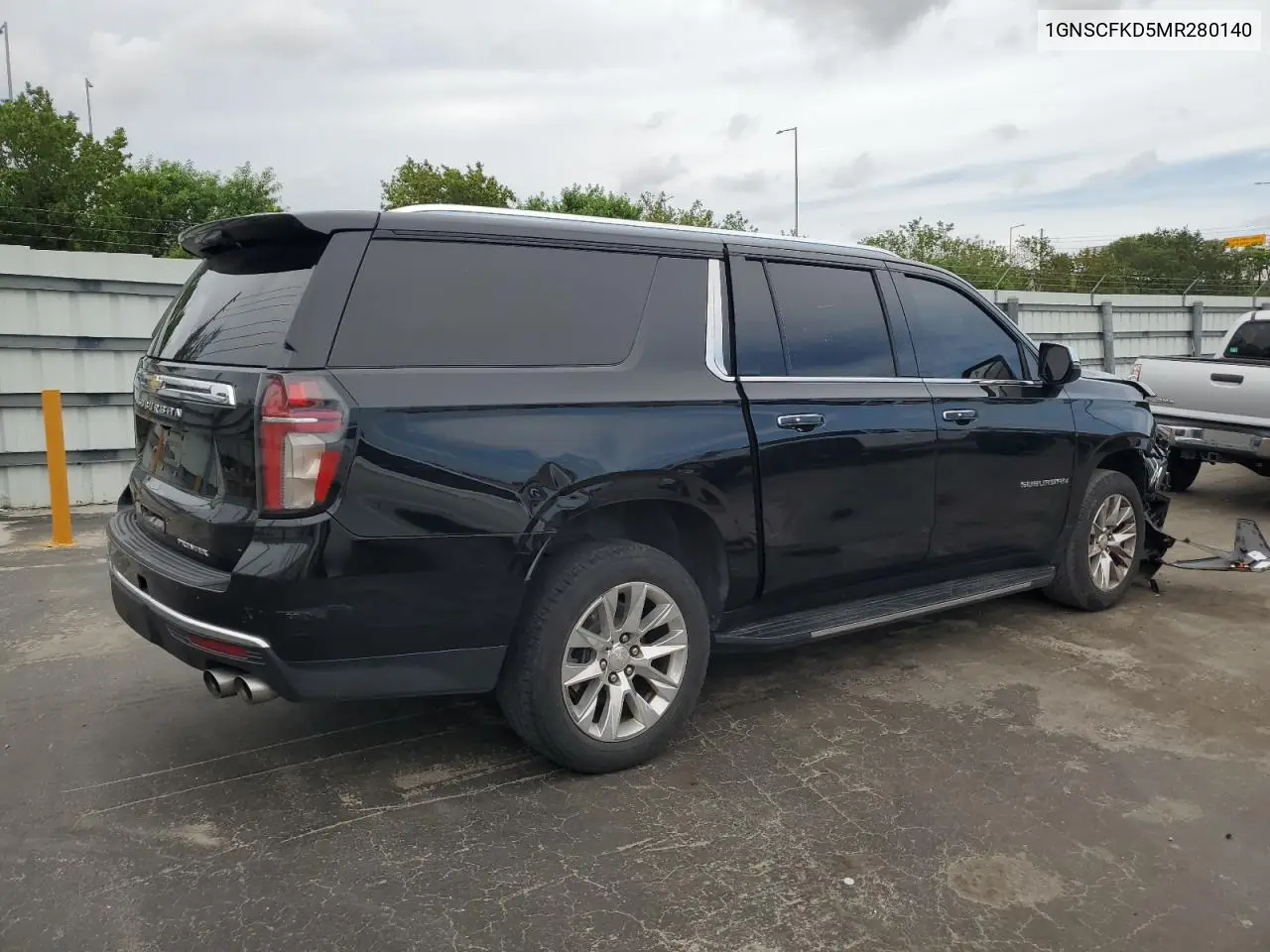 2021 Chevrolet Suburban C1500 Premier VIN: 1GNSCFKD5MR280140 Lot: 58770655