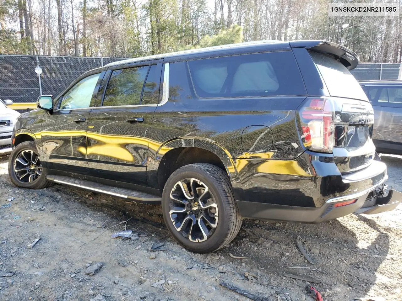 2022 Chevrolet Suburban K1500 Lt VIN: 1GNSKCKD2NR211585 Lot: 48373215