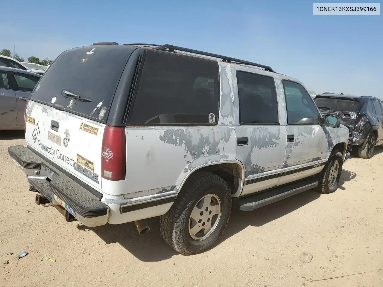 1995 Chevrolet Tahoe K1500 VIN: 1GNEK13KXSJ399166 Lot: 52648535