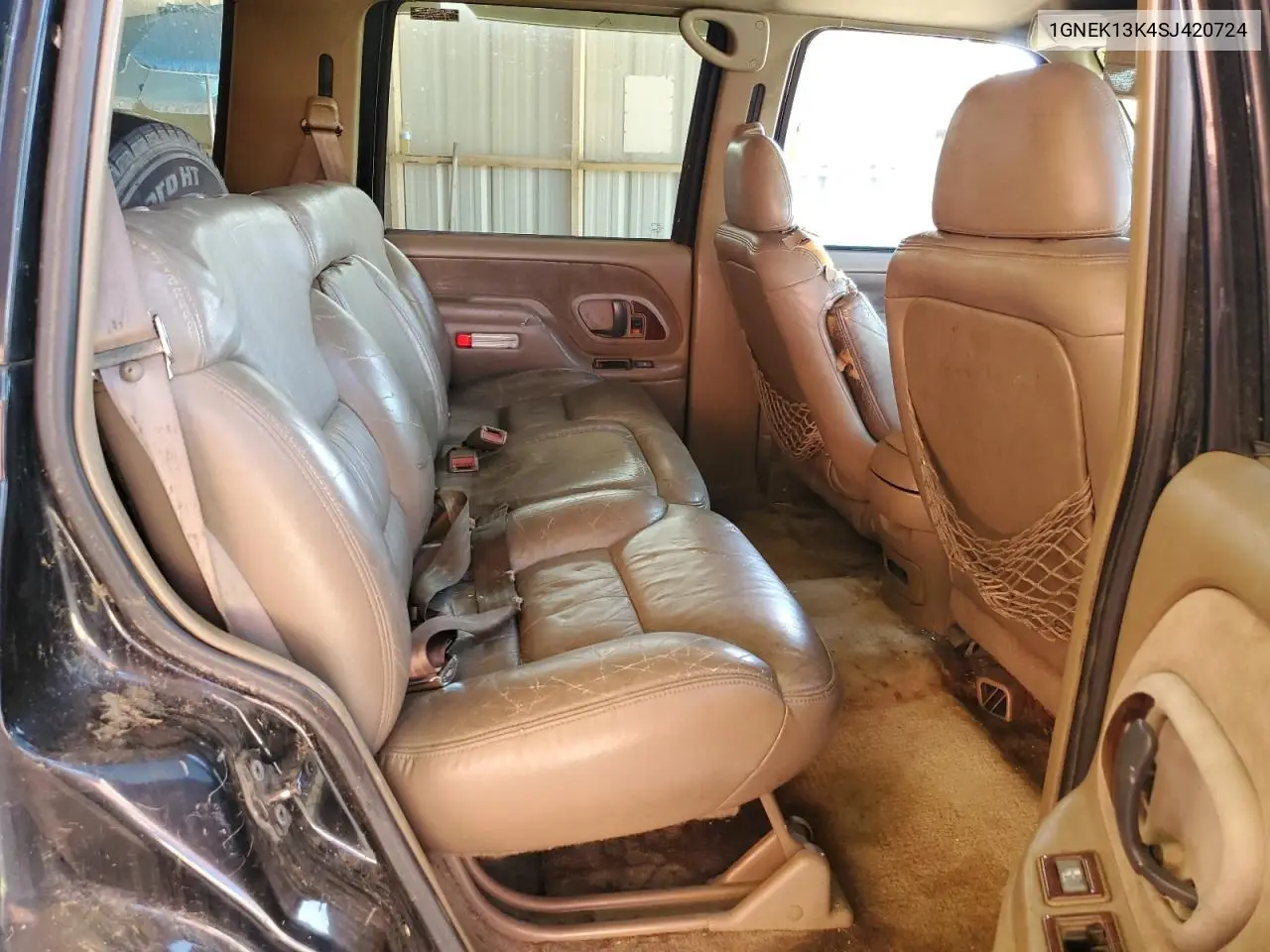 1995 Chevrolet Tahoe K1500 VIN: 1GNEK13K4SJ420724 Lot: 54174905