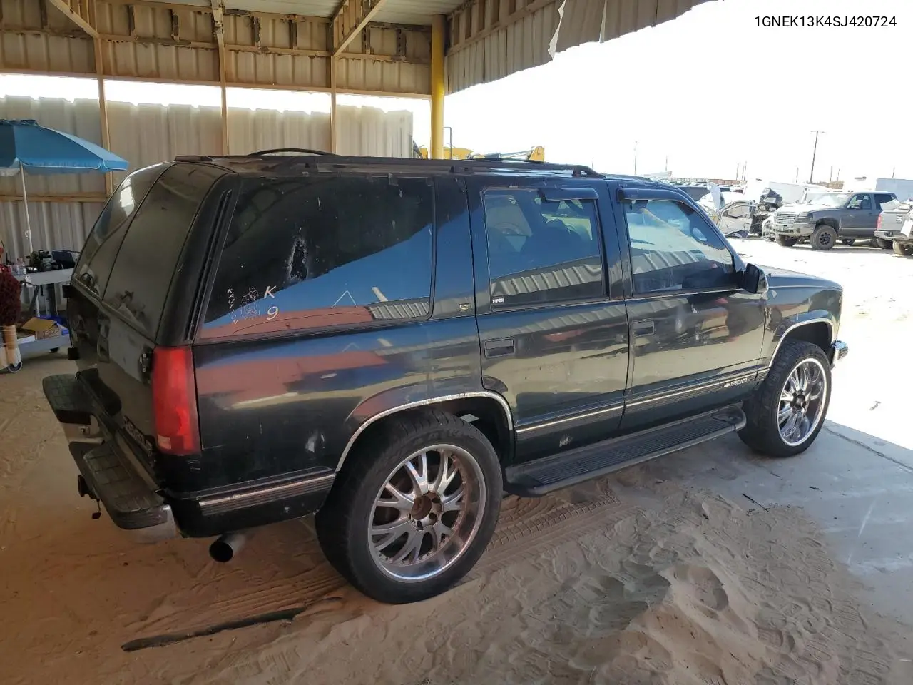 1995 Chevrolet Tahoe K1500 VIN: 1GNEK13K4SJ420724 Lot: 54174905