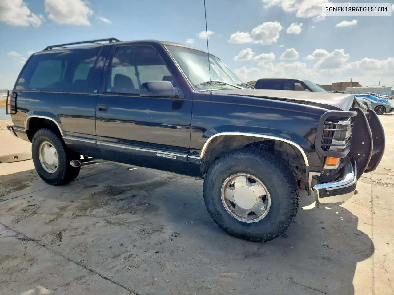 1996 Chevrolet Tahoe K1500 VIN: 3GNEK18R6TG151604 Lot: 61547005