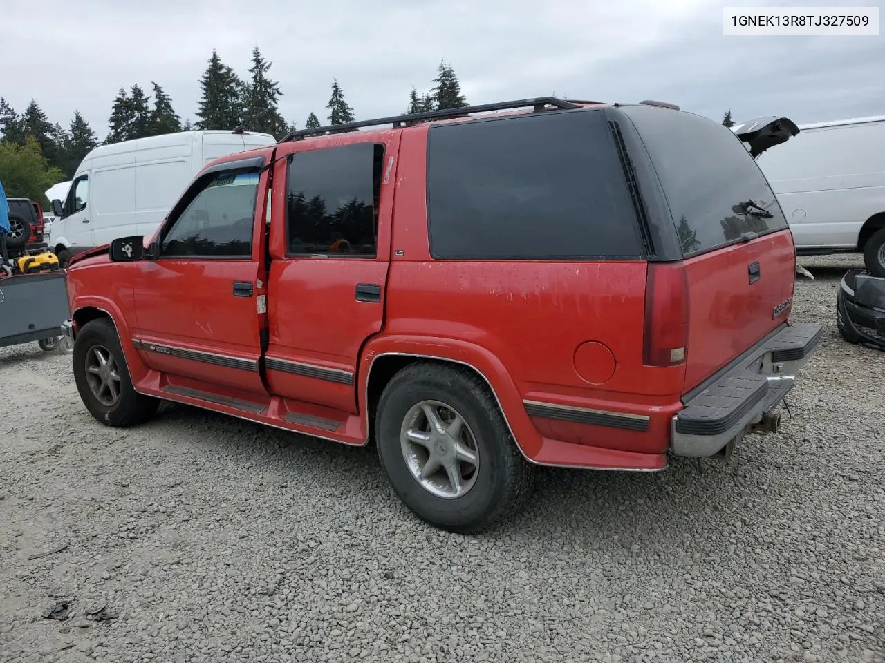 1996 Chevrolet Tahoe K1500 VIN: 1GNEK13R8TJ327509 Lot: 70886824