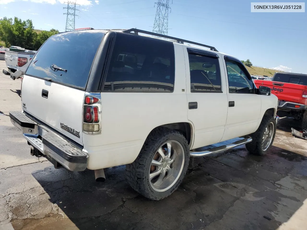 1997 Chevrolet Tahoe K1500 VIN: 1GNEK13R6VJ351228 Lot: 62229284