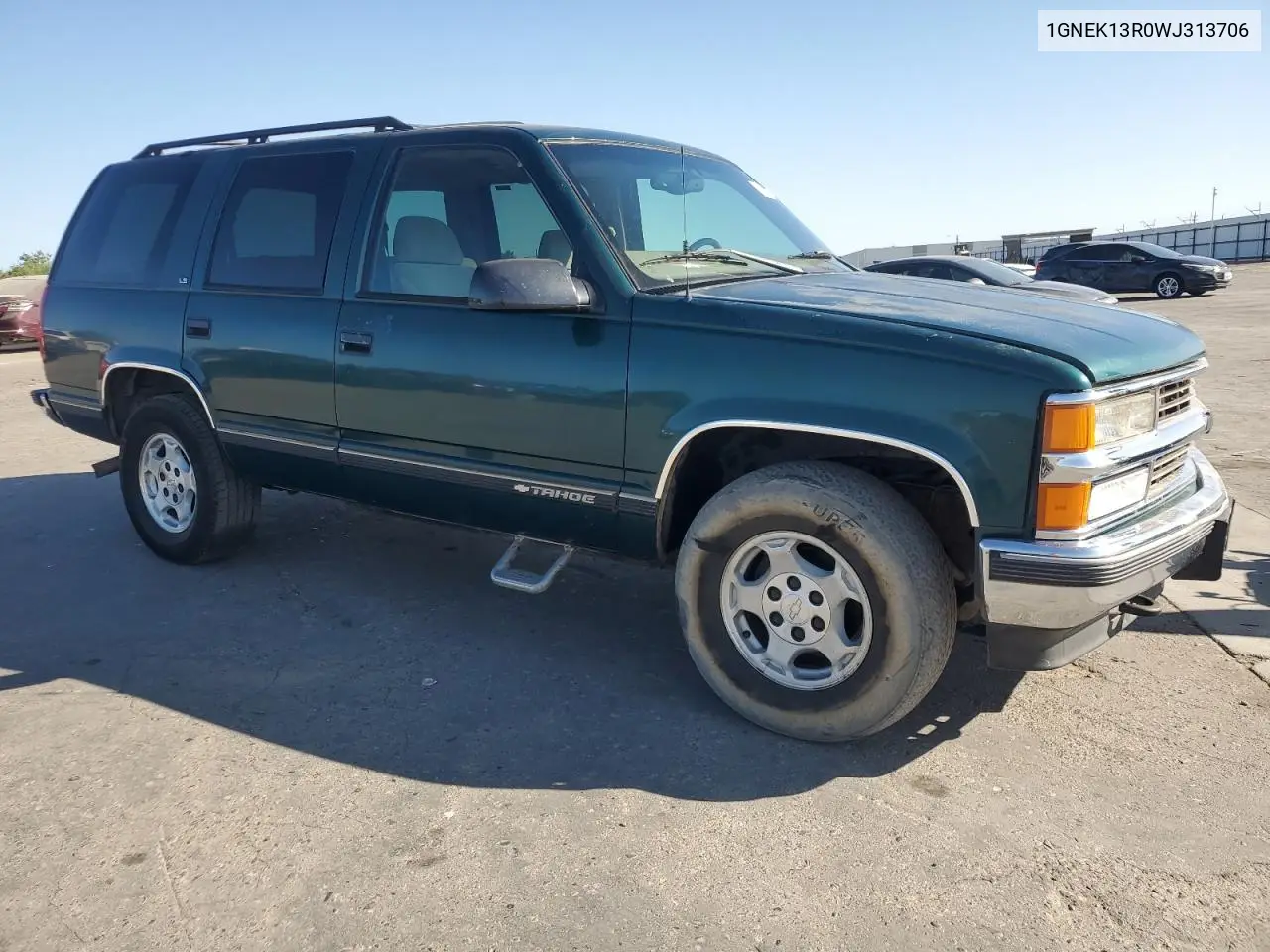 1998 Chevrolet Tahoe K1500 VIN: 1GNEK13R0WJ313706 Lot: 61010445