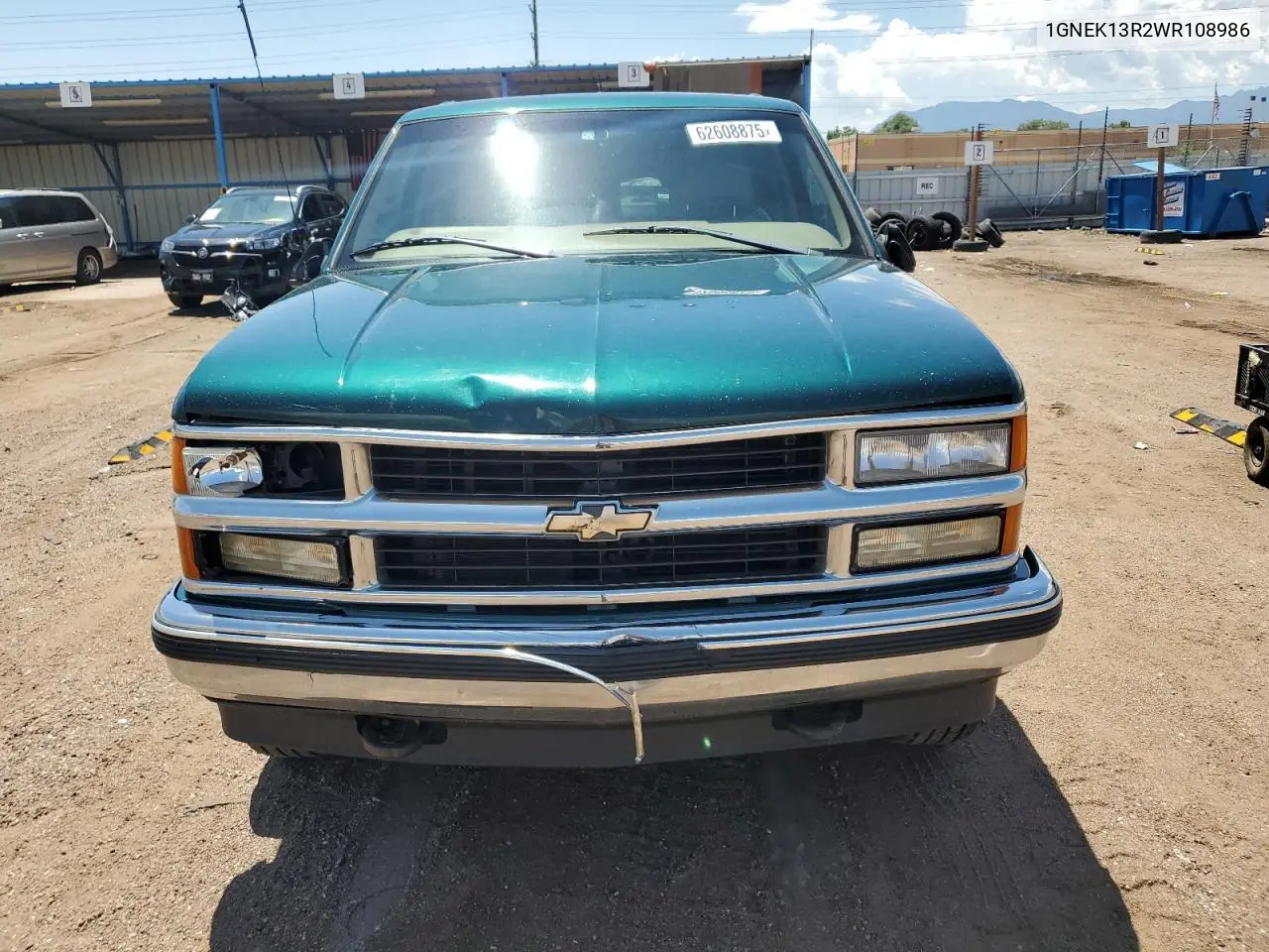 1998 Chevrolet Tahoe K1500 VIN: 1GNEK13R2WR108986 Lot: 62608875