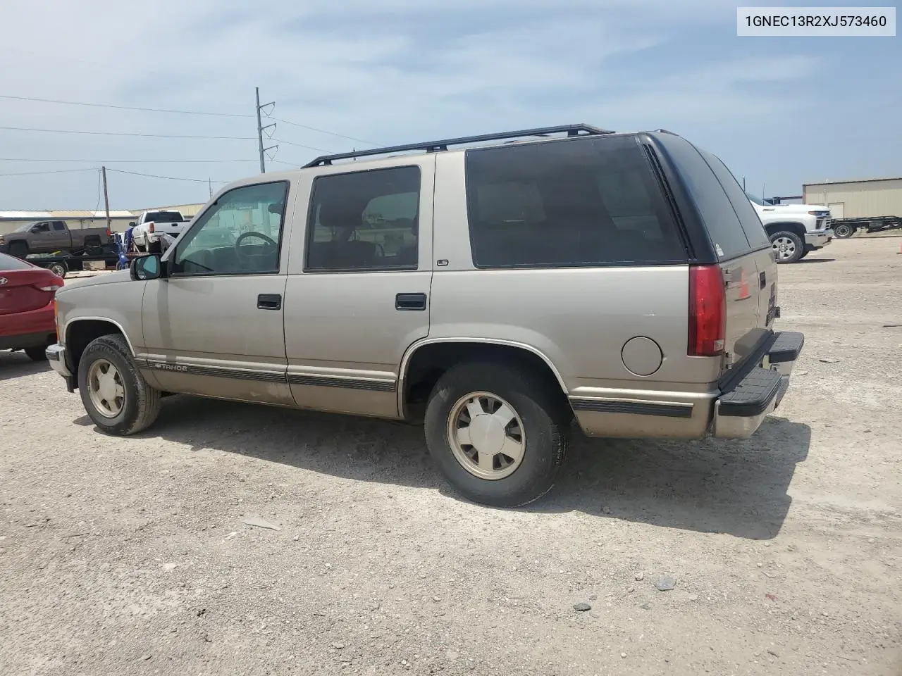 1999 Chevrolet Tahoe C1500 VIN: 1GNEC13R2XJ573460 Lot: 56869395