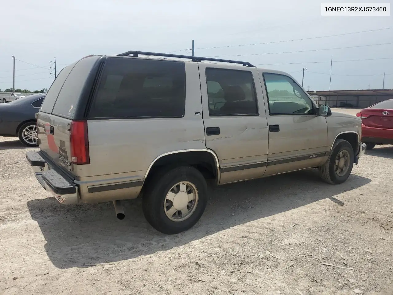 1999 Chevrolet Tahoe C1500 VIN: 1GNEC13R2XJ573460 Lot: 56869395