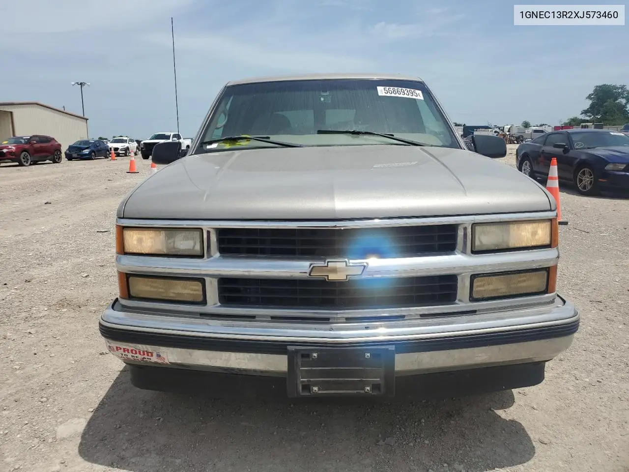 1999 Chevrolet Tahoe C1500 VIN: 1GNEC13R2XJ573460 Lot: 56869395