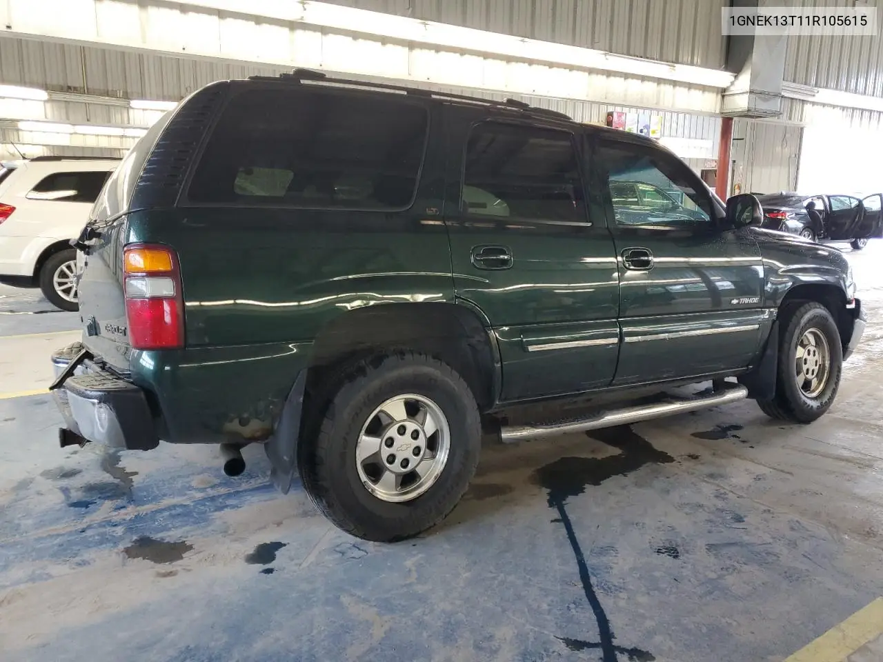 2001 Chevrolet Tahoe K1500 VIN: 1GNEK13T11R105615 Lot: 54928215