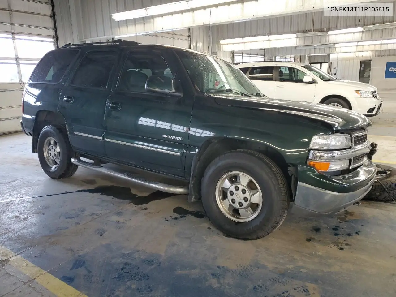 2001 Chevrolet Tahoe K1500 VIN: 1GNEK13T11R105615 Lot: 54928215