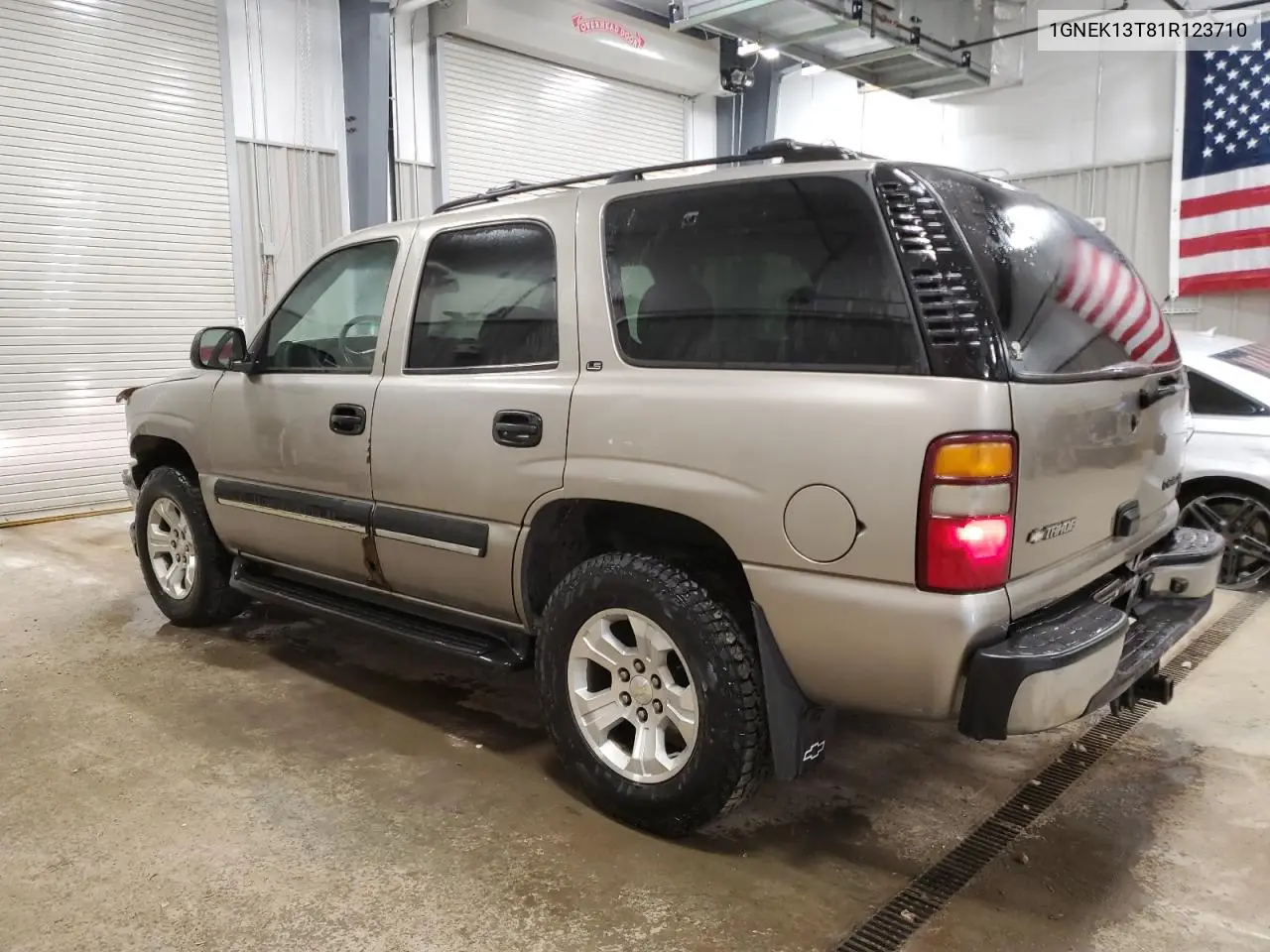 1gnek13t81r123710 1GNEK13T81R123710 2001 Chevrolet Tahoe K1500