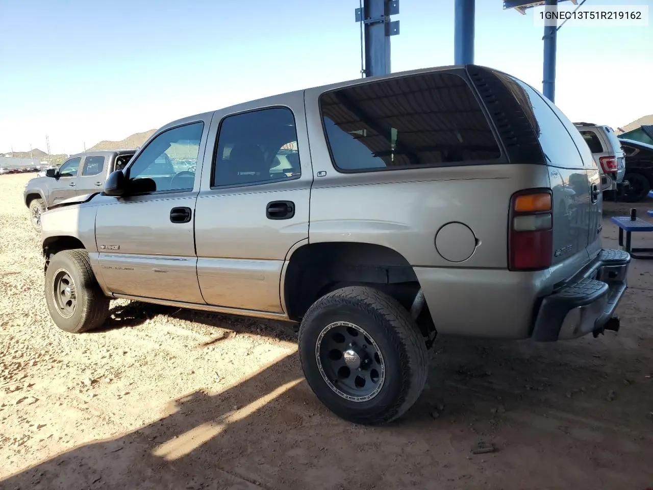 2001 Chevrolet Tahoe C1500 VIN: 1GNEC13T51R219162 Lot: 62908245