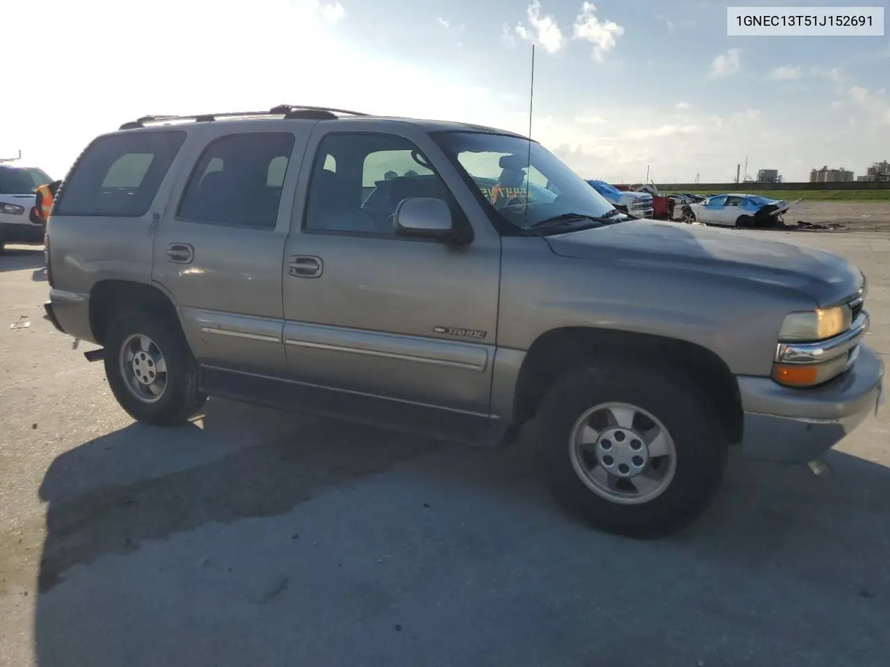 2001 Chevrolet Tahoe C1500 VIN: 1GNEC13T51J152691 Lot: 65447715
