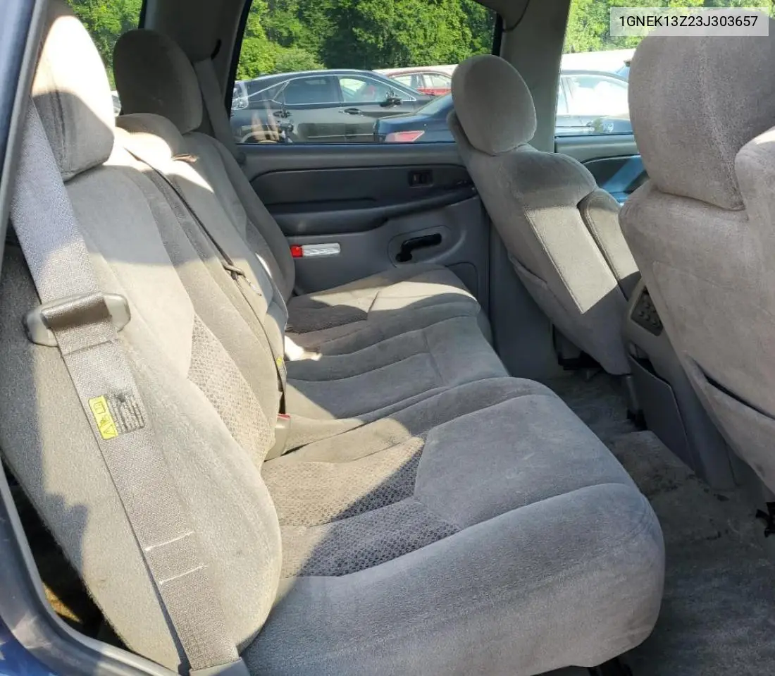 2003 Chevrolet Tahoe K1500 VIN: 1GNEK13Z23J303657 Lot: 61576355