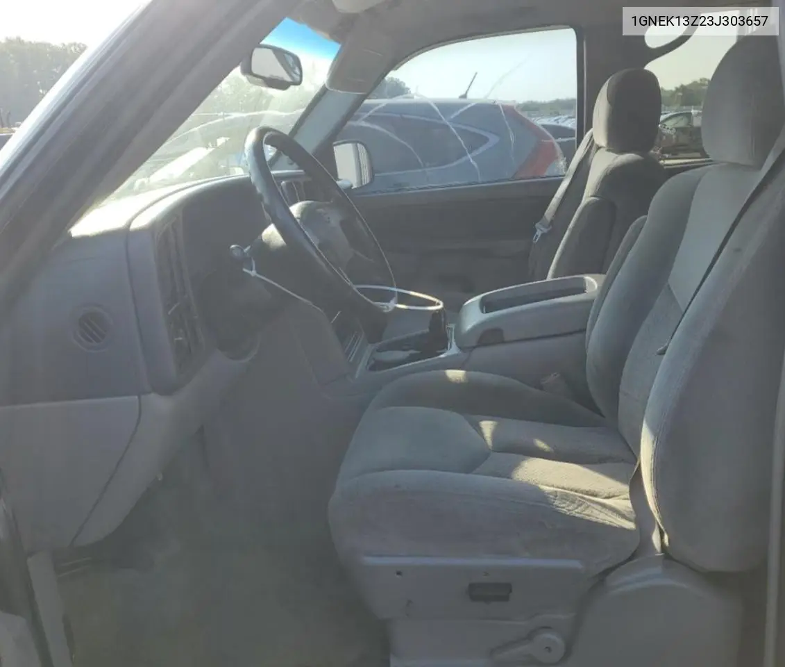 2003 Chevrolet Tahoe K1500 VIN: 1GNEK13Z23J303657 Lot: 61576355