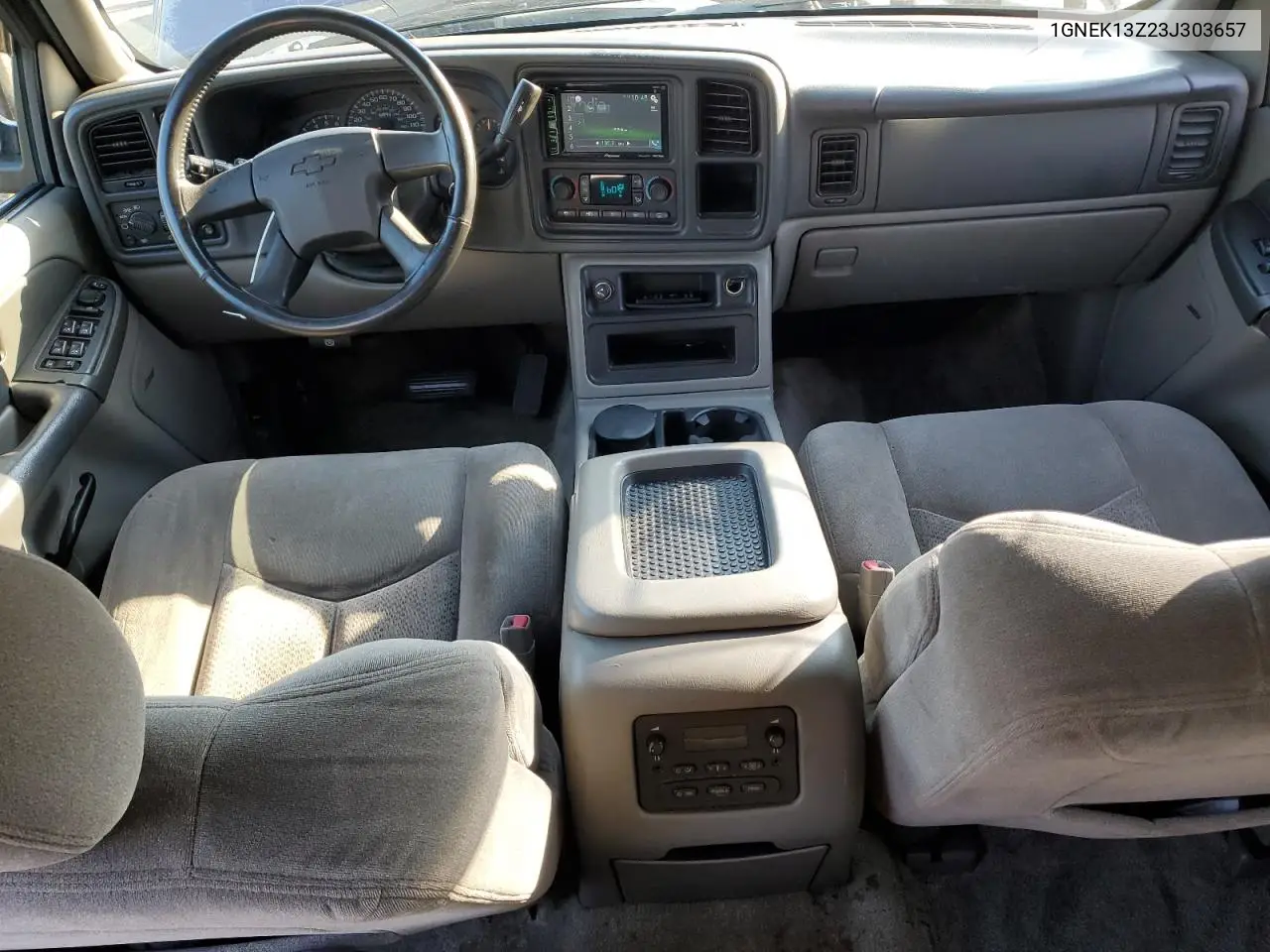 2003 Chevrolet Tahoe K1500 VIN: 1GNEK13Z23J303657 Lot: 61576355