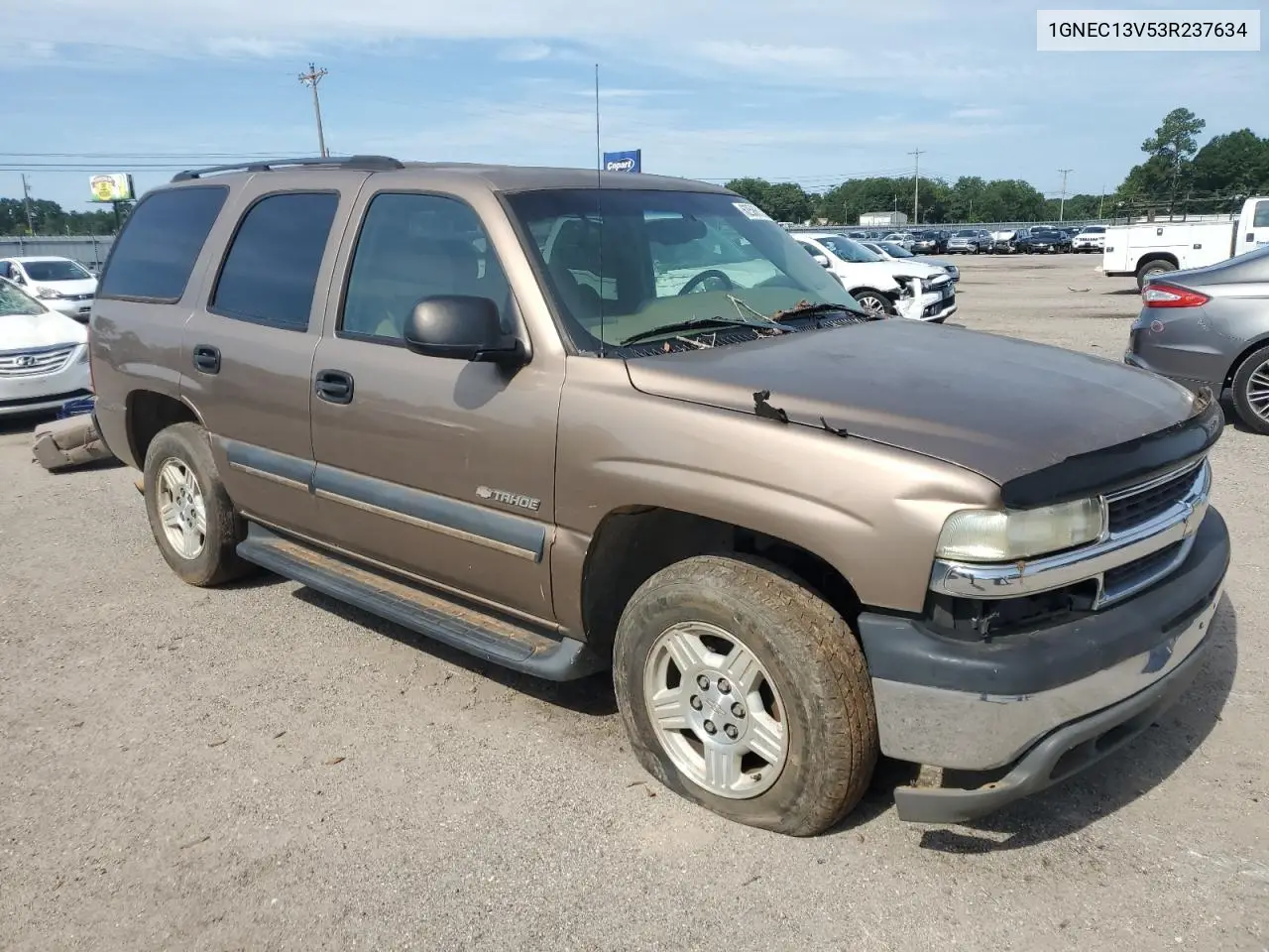 2003 Chevrolet Tahoe C1500 VIN: 1GNEC13V53R237634 Lot: 62586135