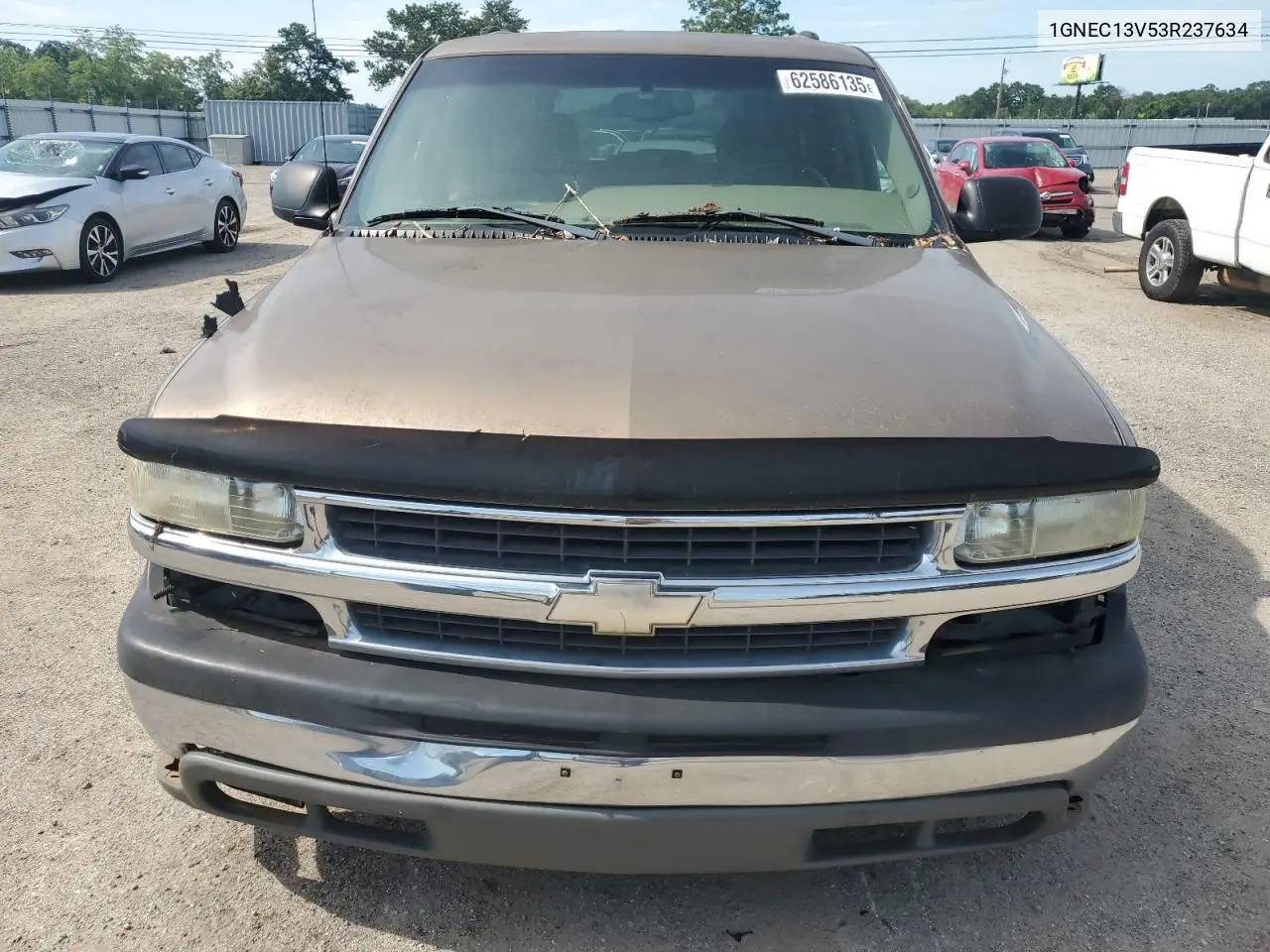 2003 Chevrolet Tahoe C1500 VIN: 1GNEC13V53R237634 Lot: 62586135