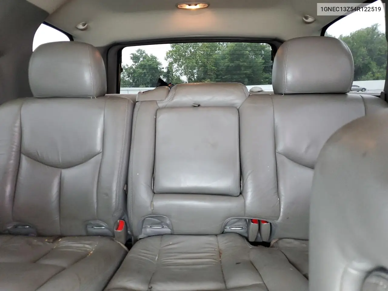2004 Chevrolet Tahoe C1500 VIN: 1GNEC13Z54R122519 Lot: 62766445
